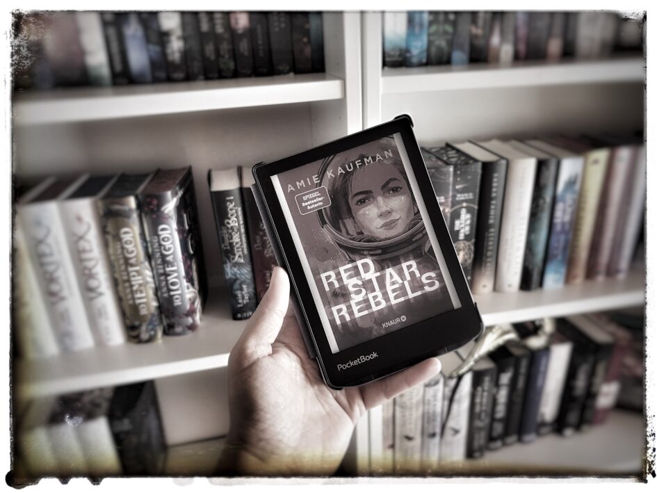 Red Star Rebels